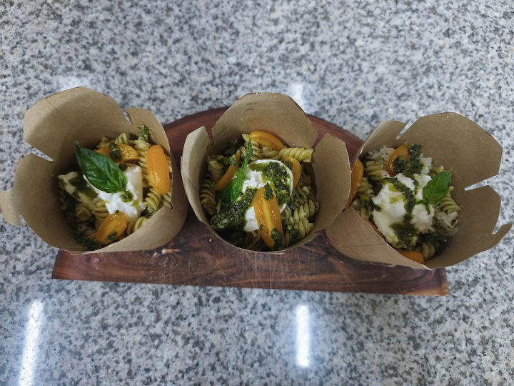 Pâtes au pesto & burrata Saint-Pierre